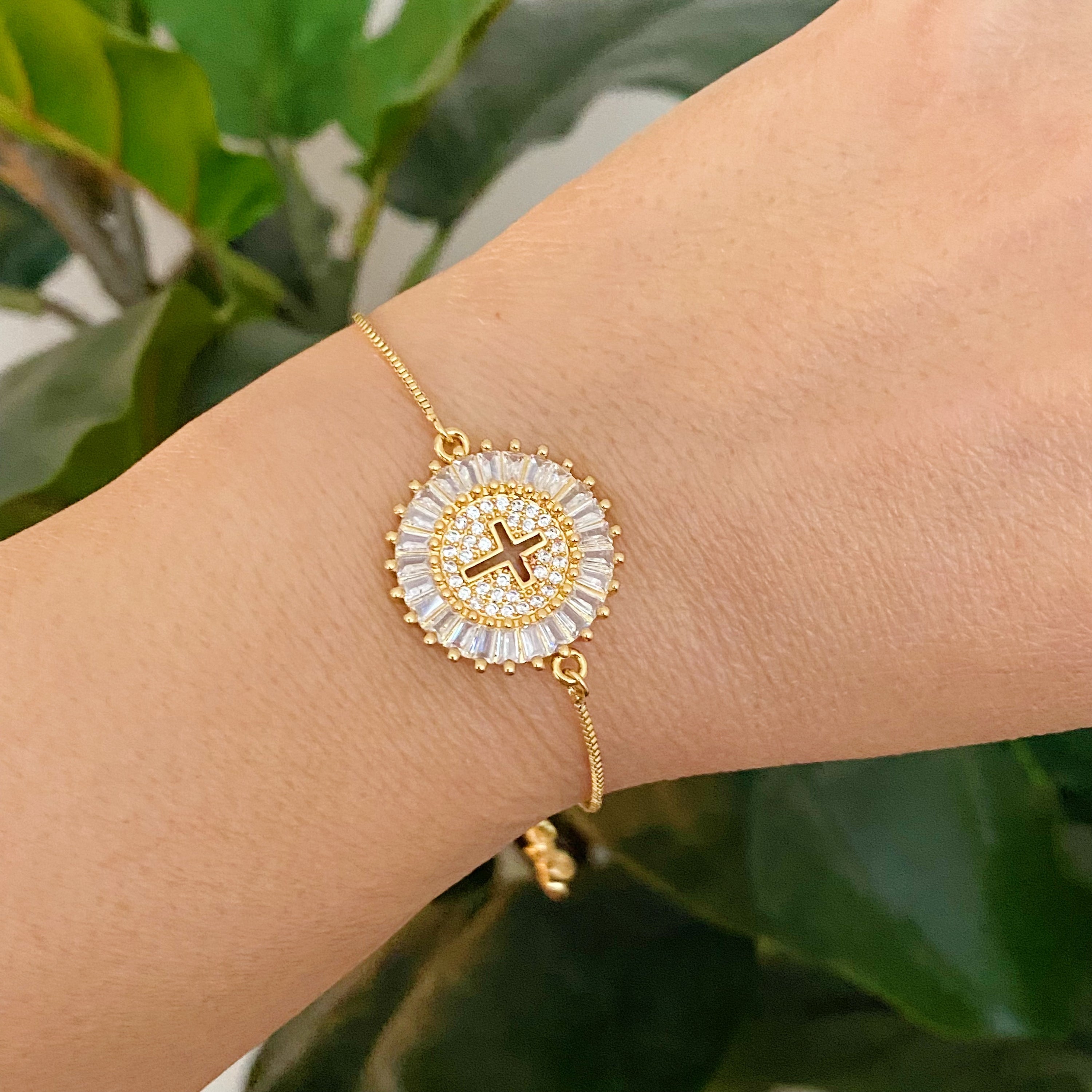 Elegant Cross Slide Bracelet